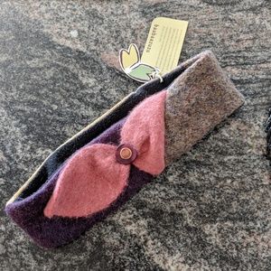 Baabaazuzu felted wool headband